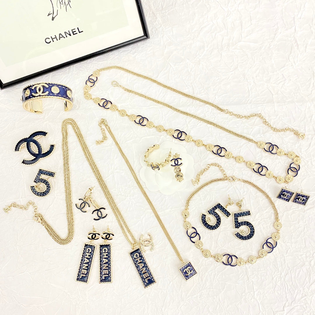 CHANEL Double-C Earrings