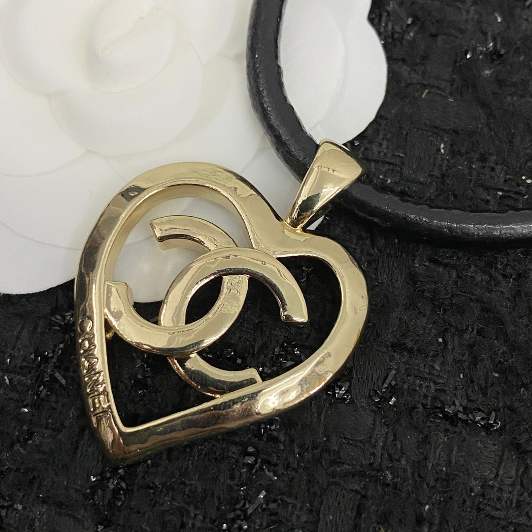 CHANEL Necklace
