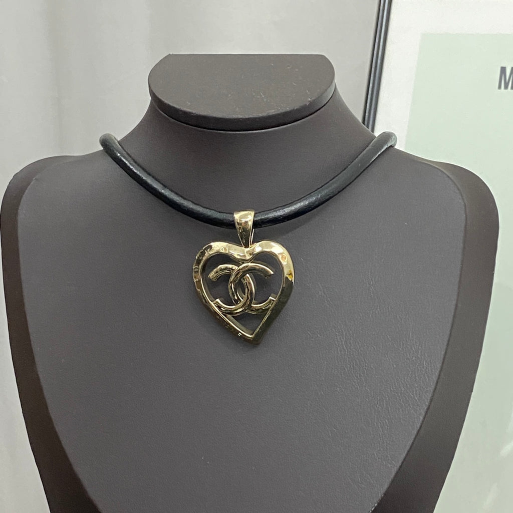 CHANEL Necklace