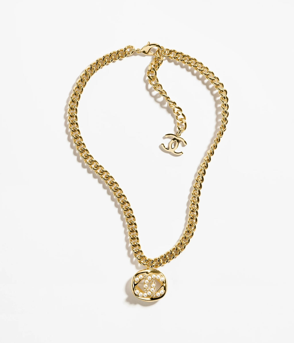 CHANEL Necklace