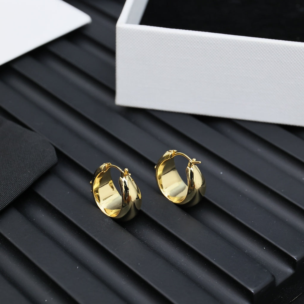 CELINE Earrings