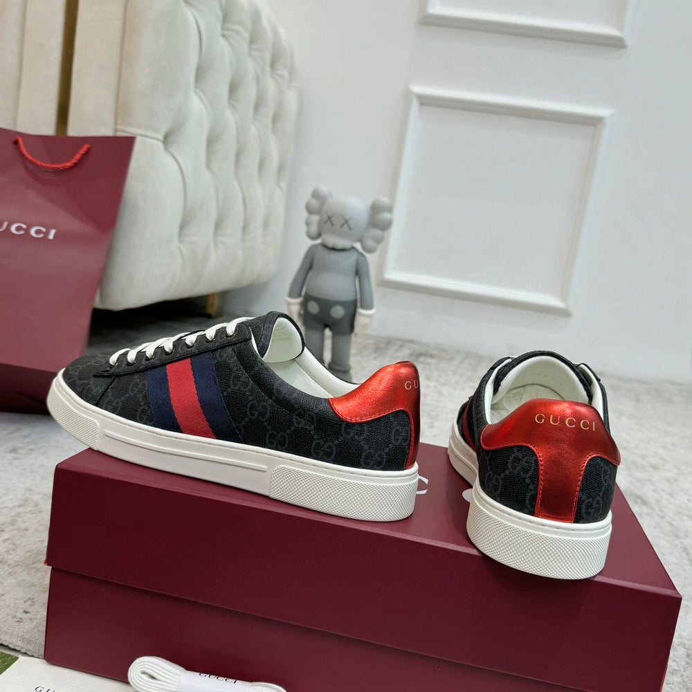 Gucci Men's Sneakers Style 433247