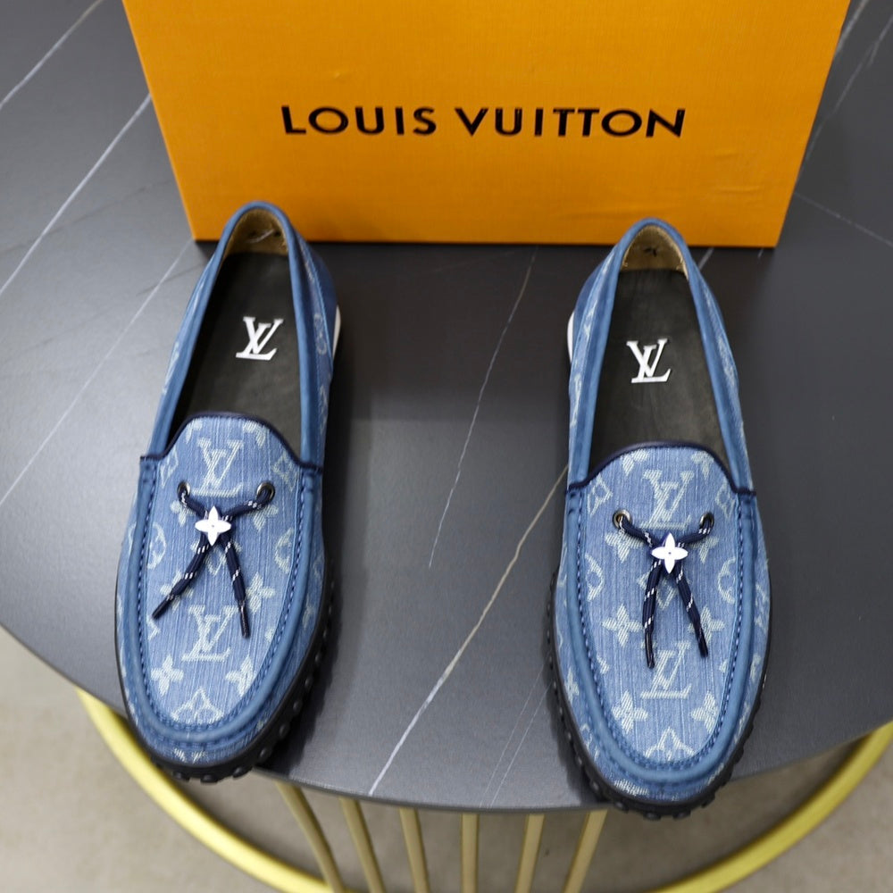 Louis Vuitton Men's Dress Shoes - Style 426550