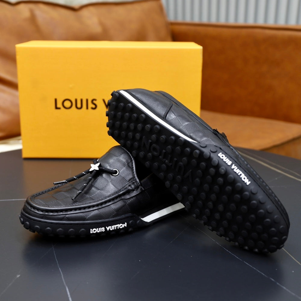 Louis Vuitton Men's Dress Shoes - Style 426548