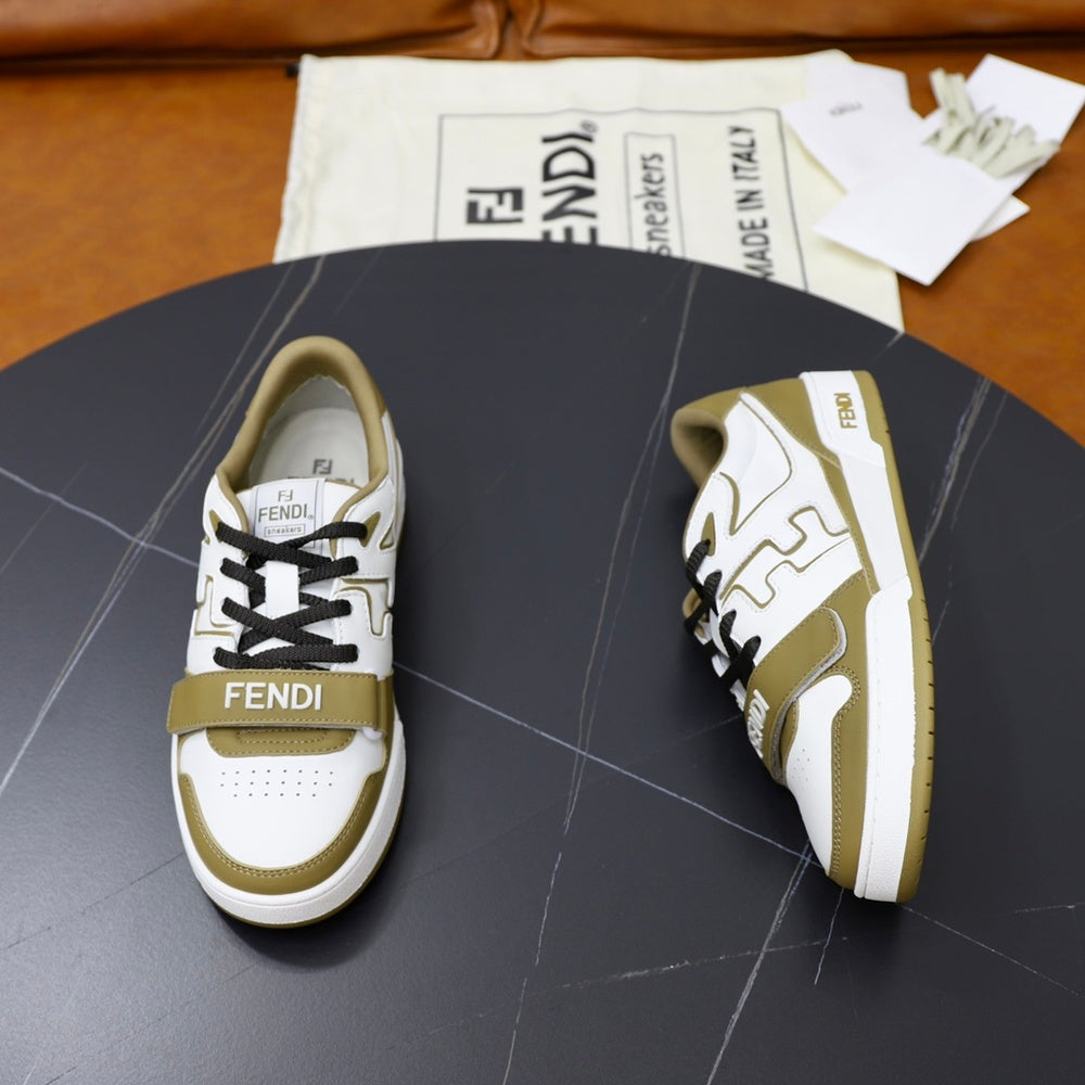 Fendi Unisex Sneakers - Style 425593