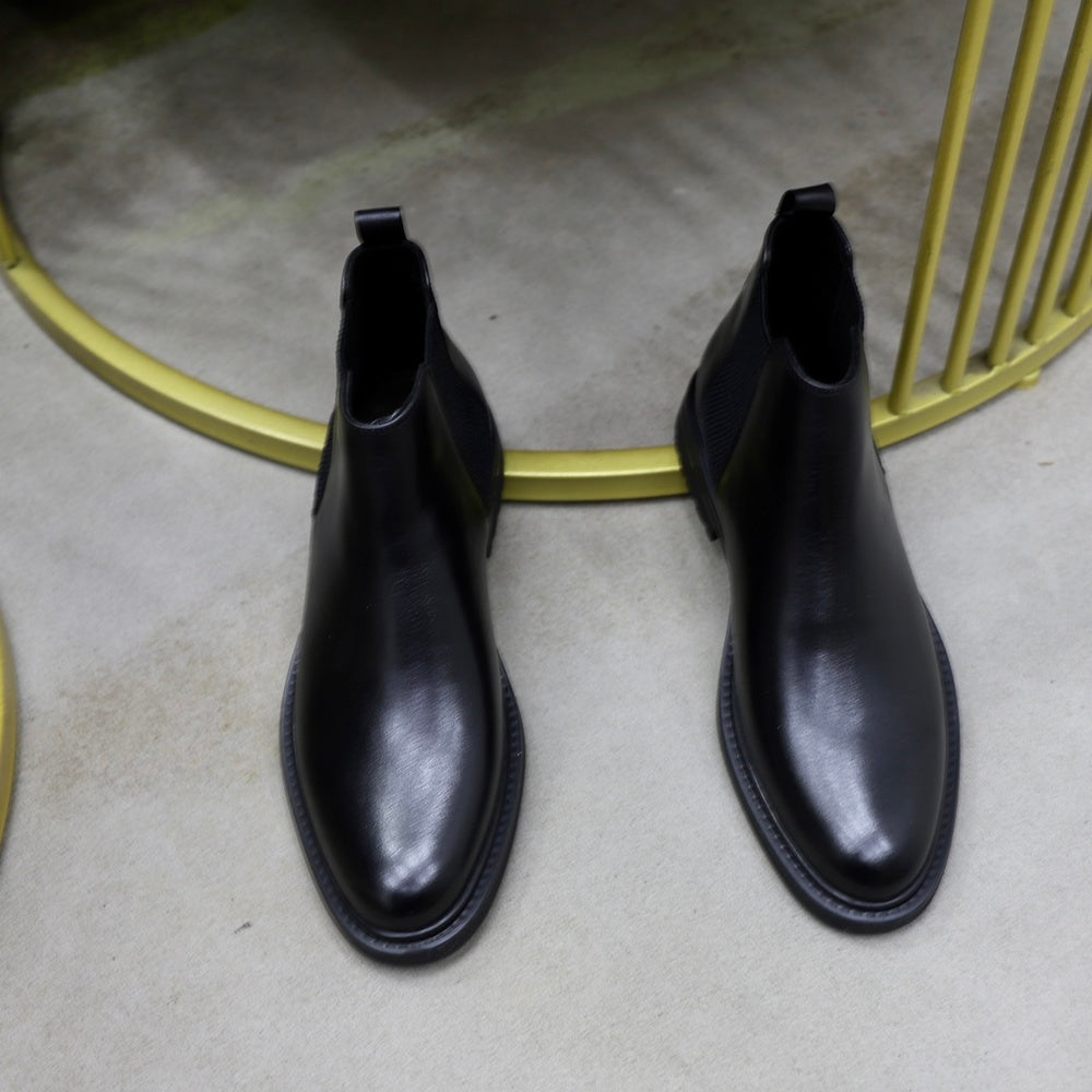 Prada Men's Dress Shoes - Style 425605
