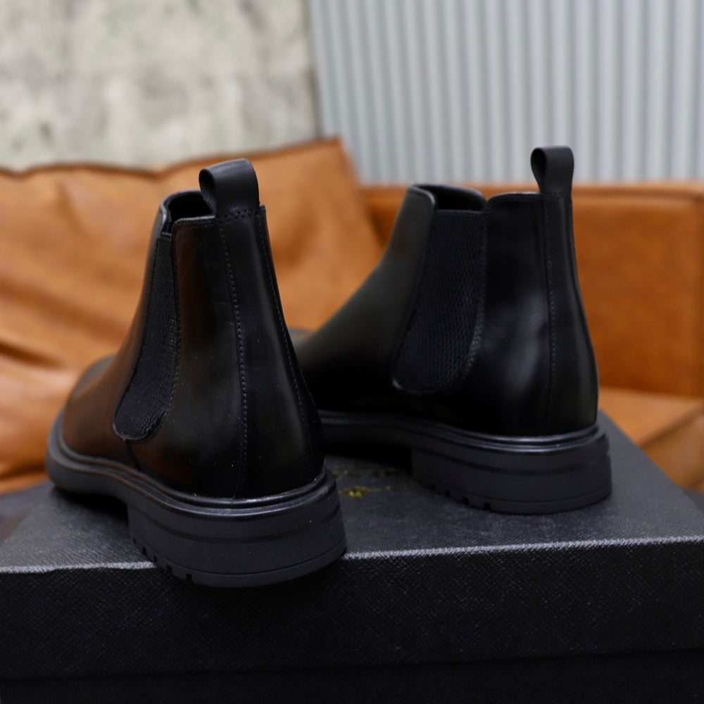 Prada Men's Dress Shoes - Style 425605