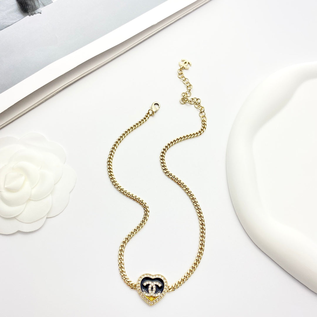 CHANEL Vintage Necklace