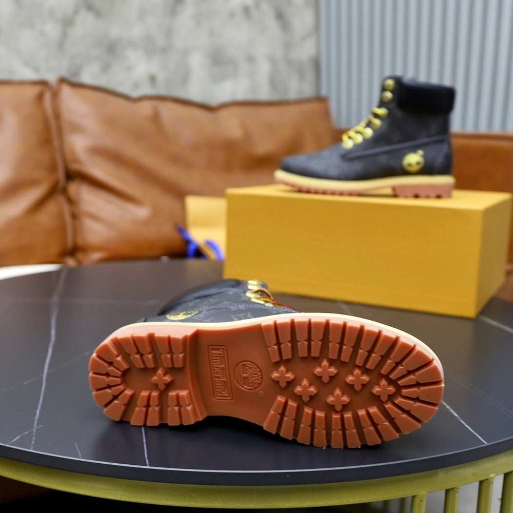 Louis Vuitton Unisex Sneakers - Style 425473