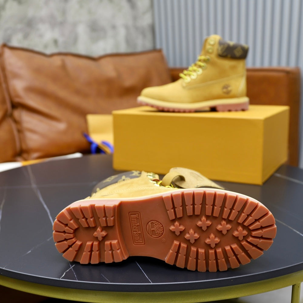 Louis Vuitton Unisex Sneakers - Style 425476
