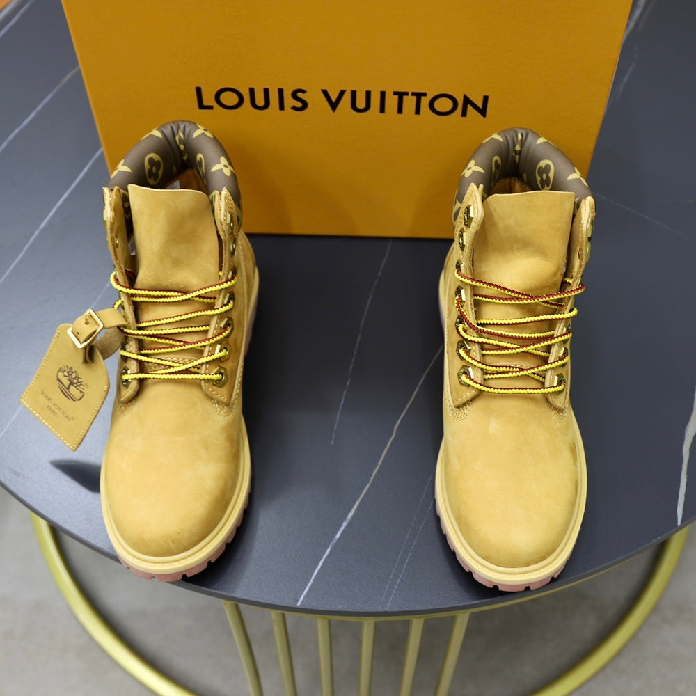 Louis Vuitton Unisex Sneakers - Style 425476