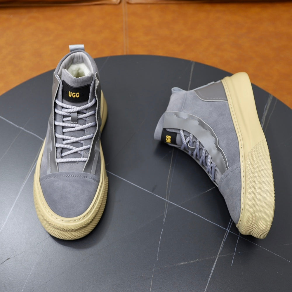 Designer Men's Sneakers - Style 428323