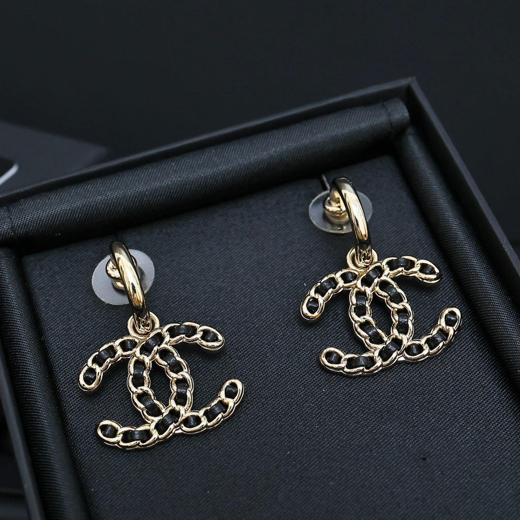 Double-C Vintage Earrings