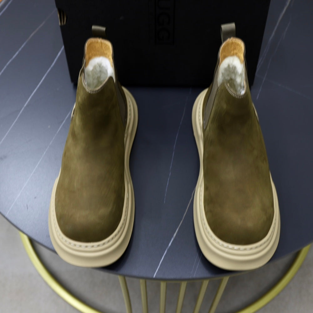 UGG Men's Wool-Lined Casual Shoes #425829