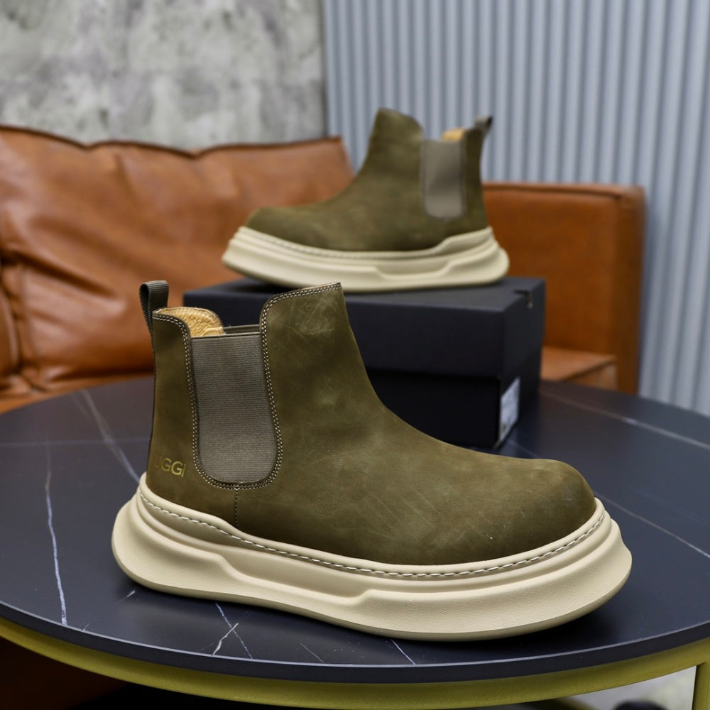 UGG Men's Wool-Lined Casual Shoes #425829