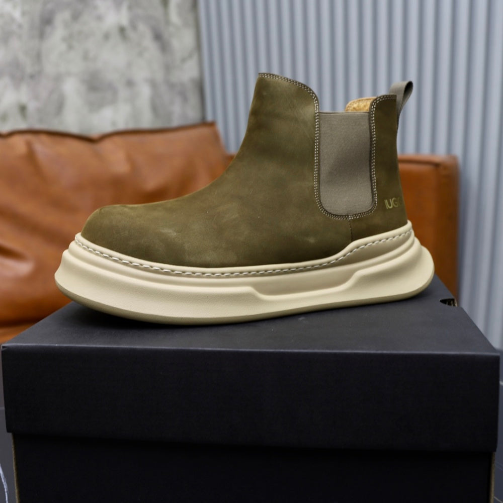 UGG Men's Wool-Lined Casual Shoes #425829