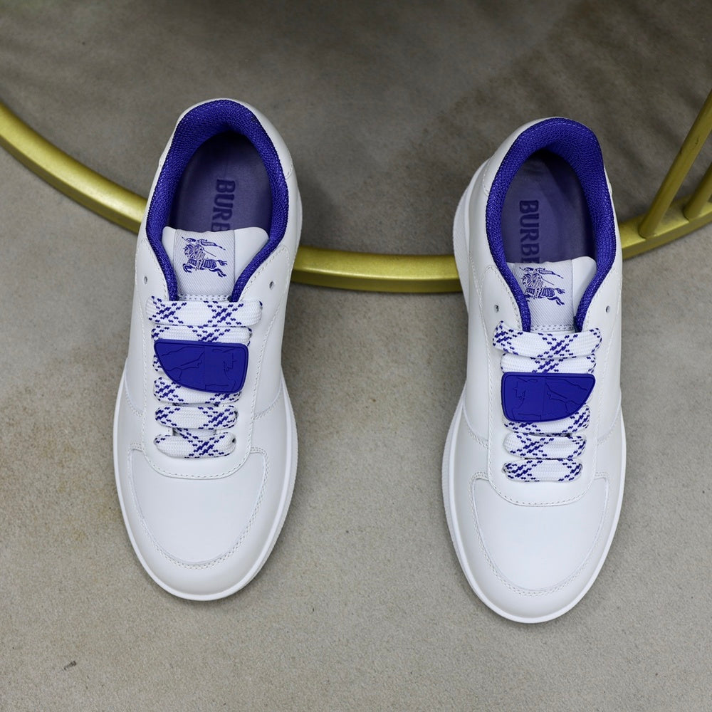 Burberry Unisex Sneakers - Style 426134