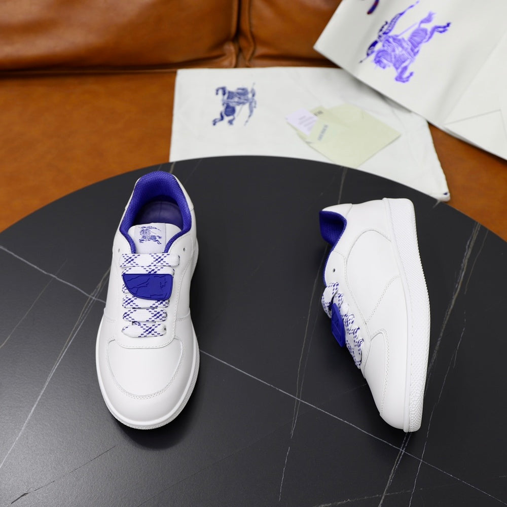 Burberry Unisex Sneakers - Style 426134