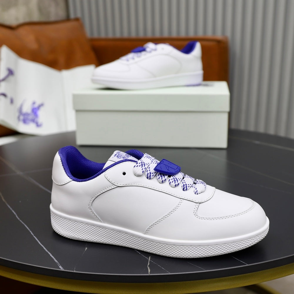 Burberry Unisex Sneakers - Style 428327