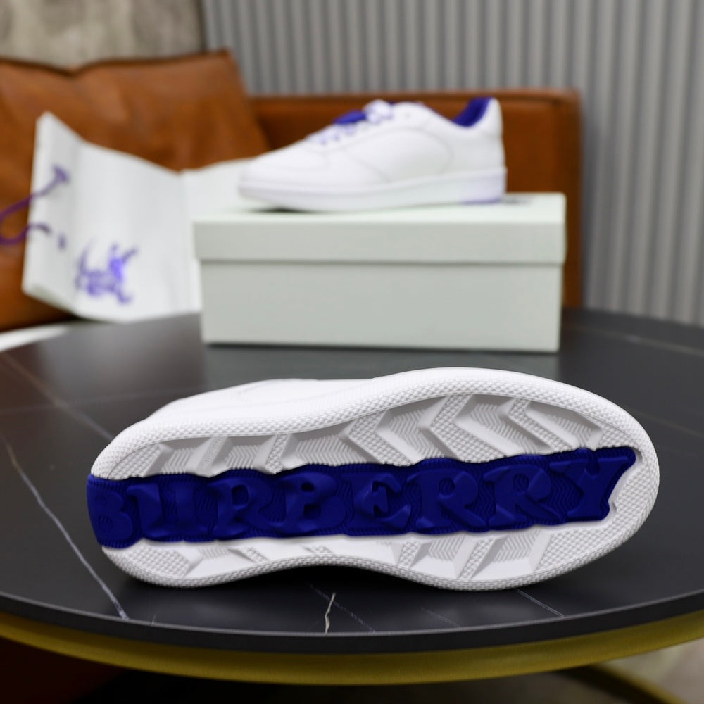 Burberry Unisex Sneakers - Style 426134