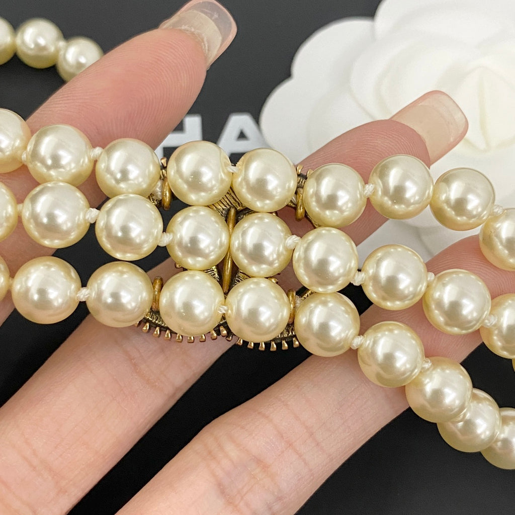 CHANEL Pearl Mother-of-Pearl Double-C Necklace