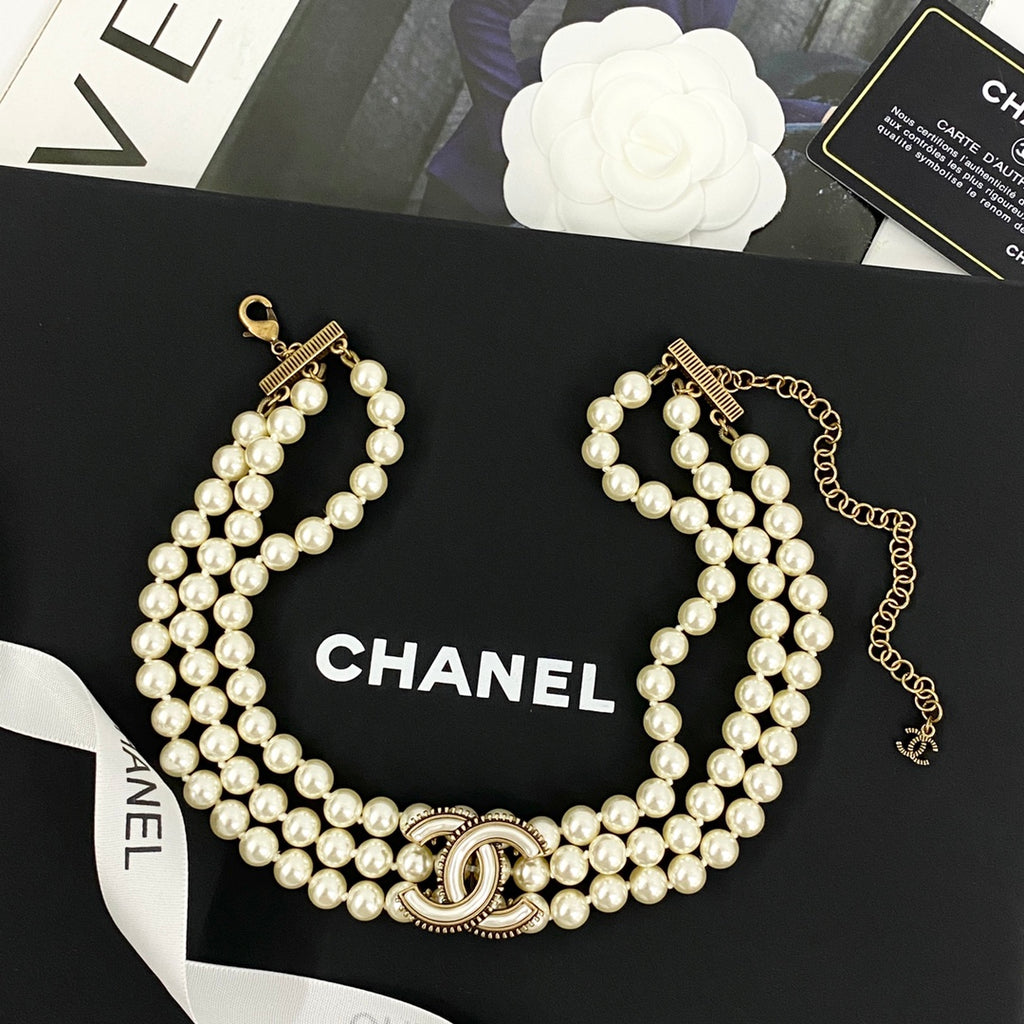 CHANEL Pearl Mother-of-Pearl Double-C Necklace