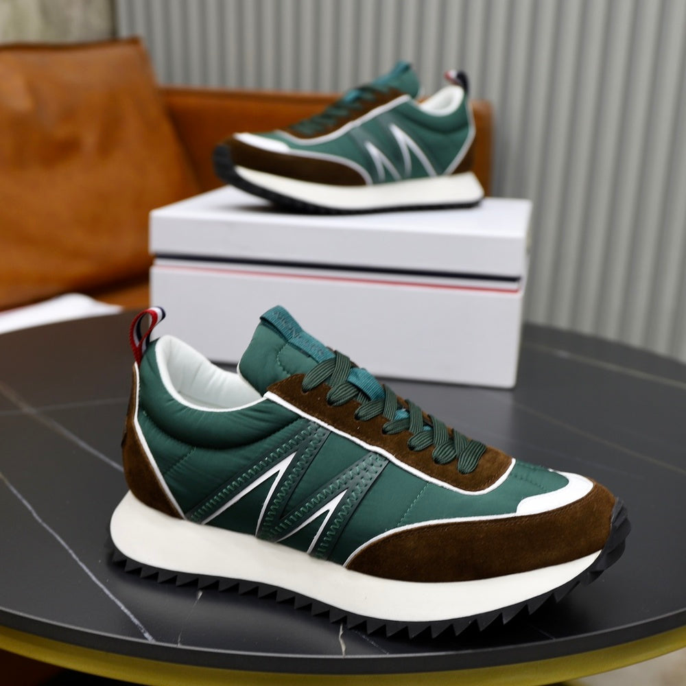 Moncler Men's Sneakers - Style 425638