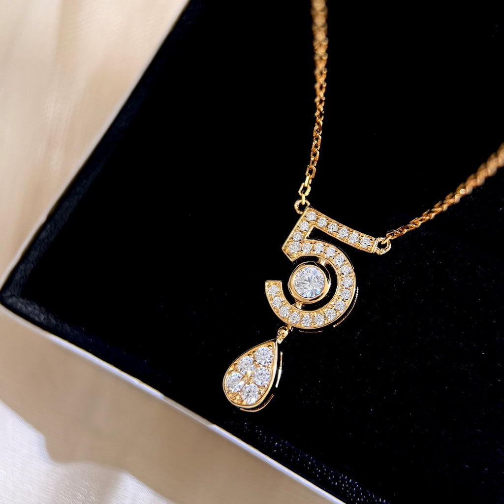 CHANEL Necklace
