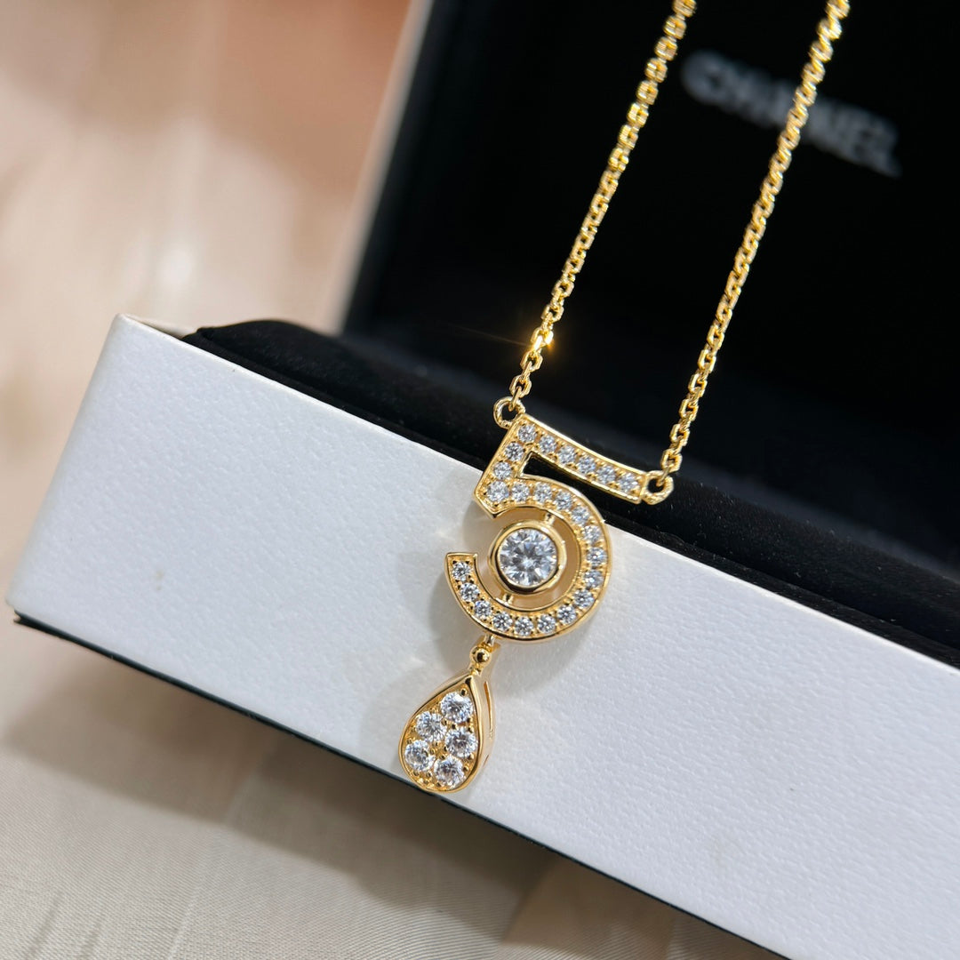 CHANEL Necklace