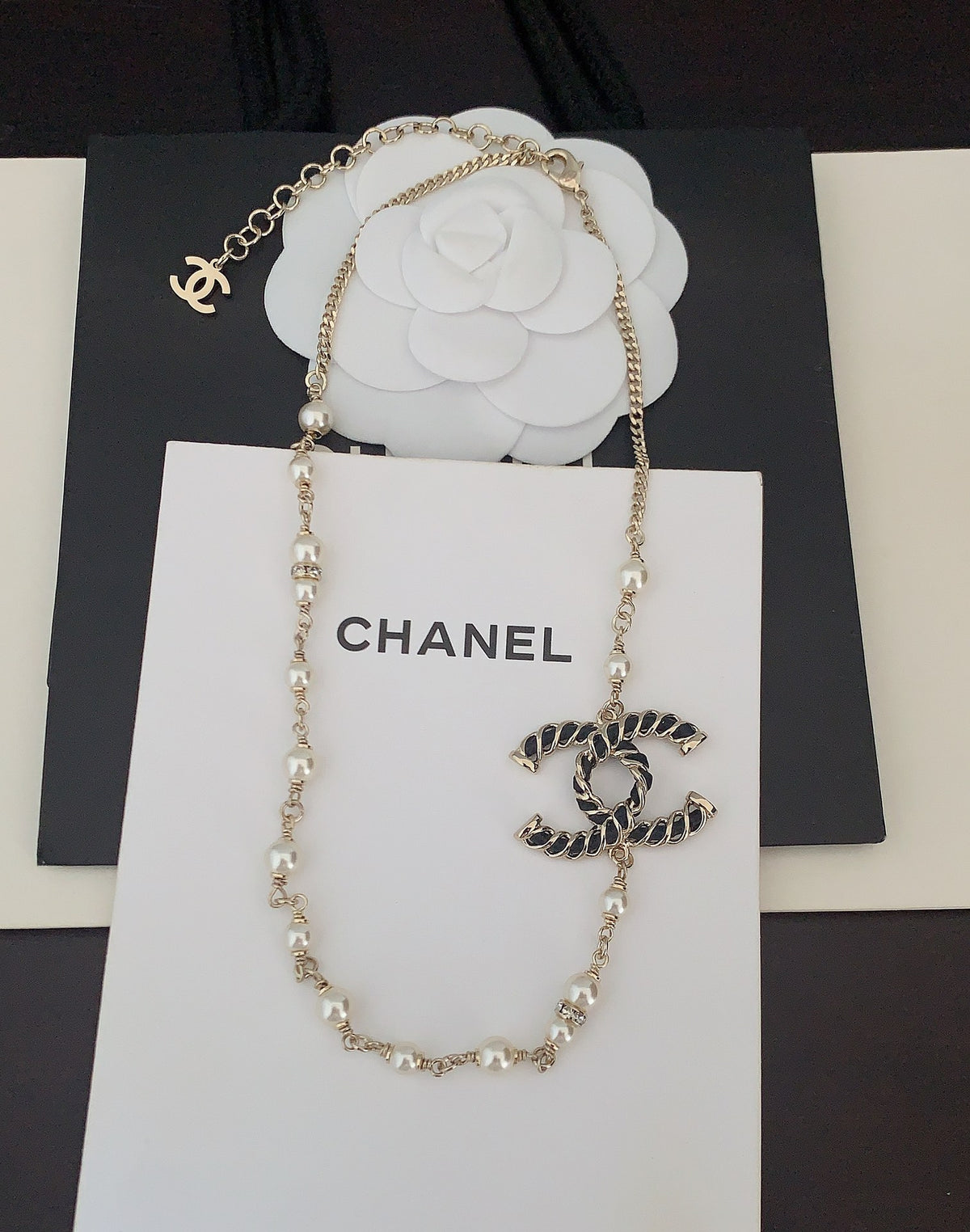 P65 Pearl Necklace