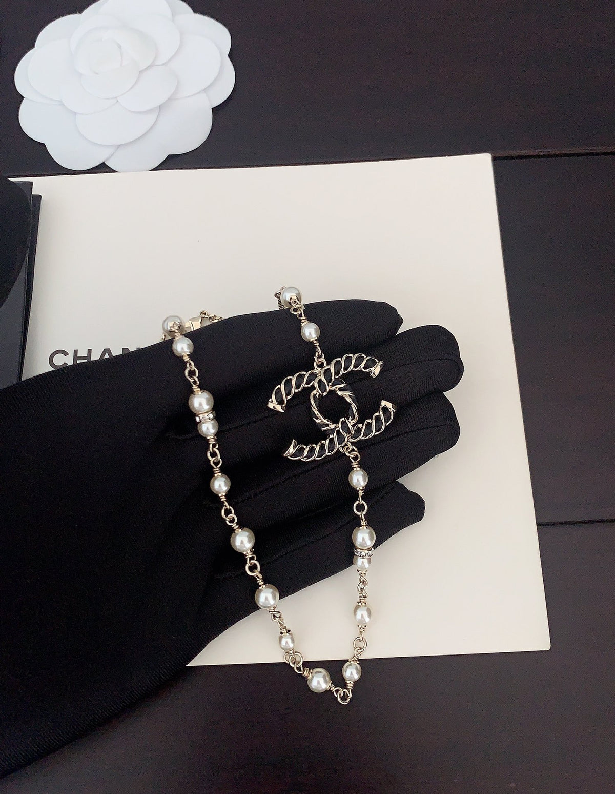 P65 Pearl Necklace