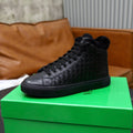 Bottega Veneta Men's Boots - Style 425644
