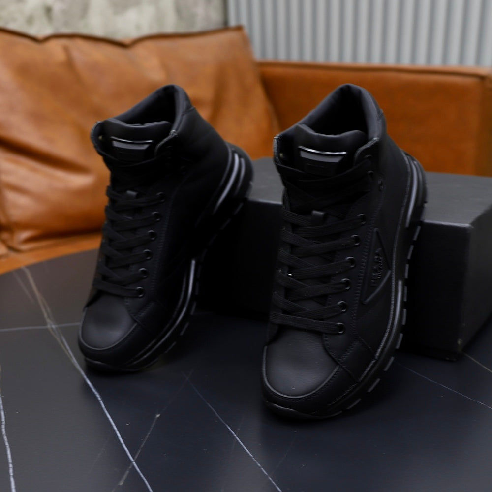 Prada Men's Boots - Style 425841