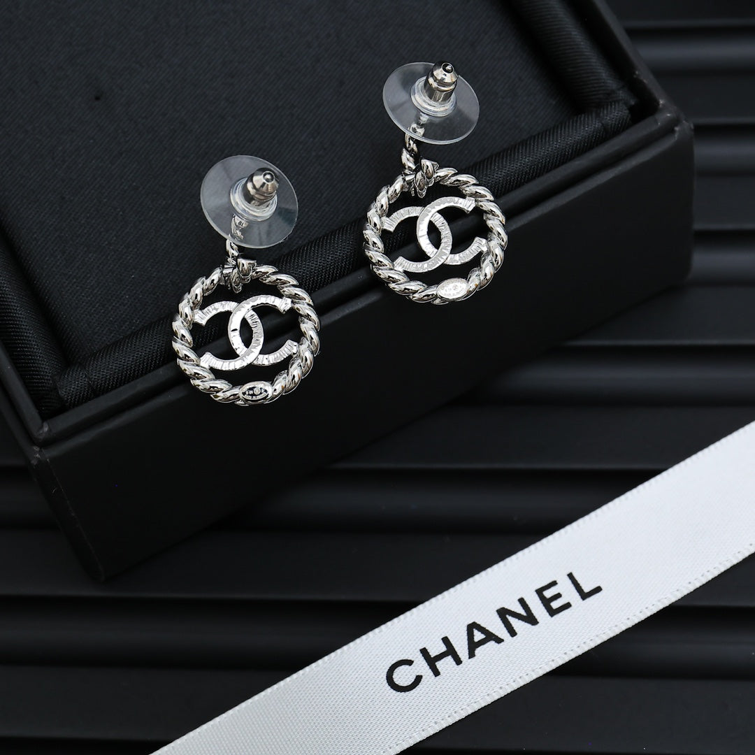 CHANEL Double-C Earrings