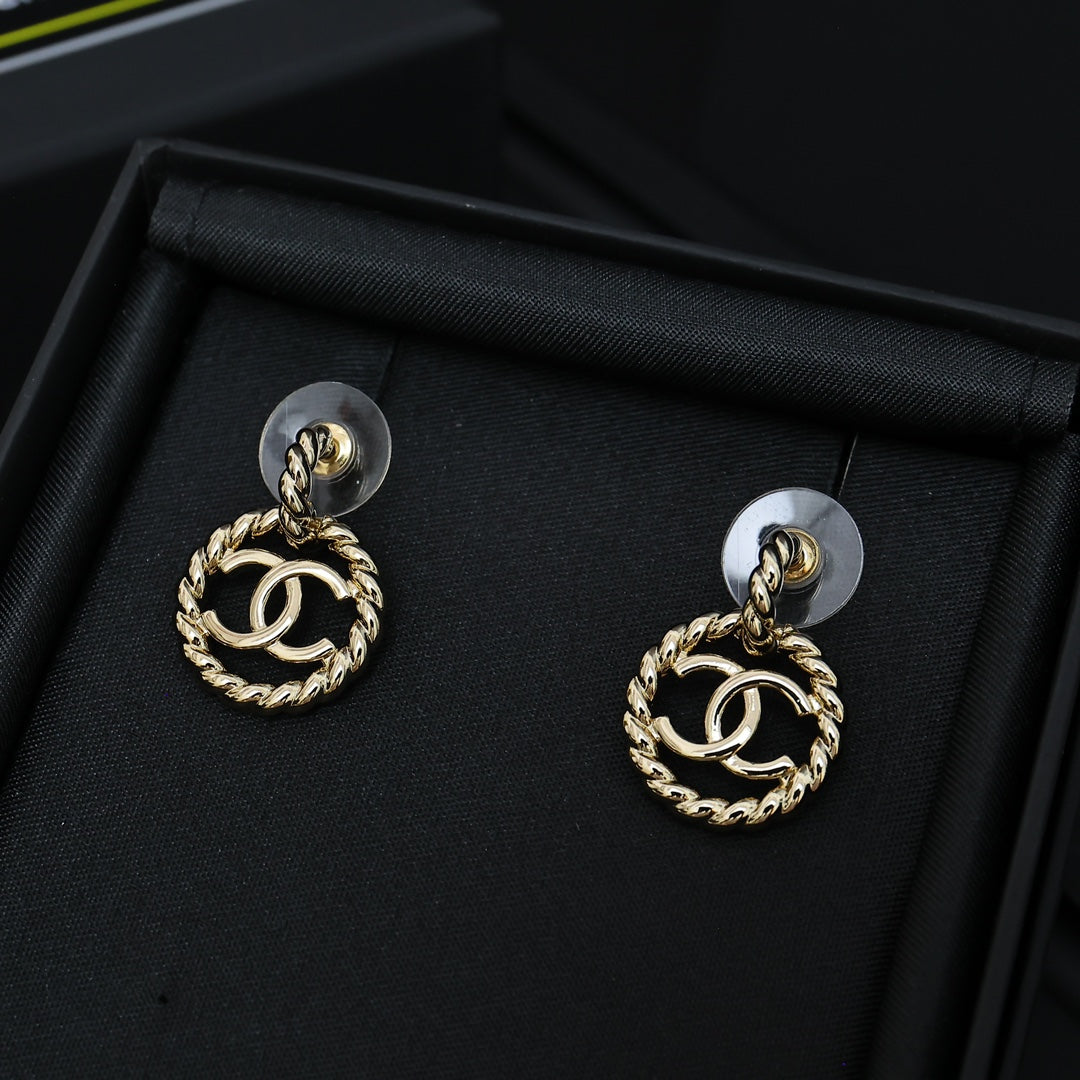 CHANEL Double-C Earrings