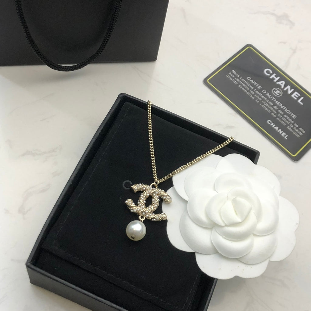 CHANEL Pearl Double-C Necklace