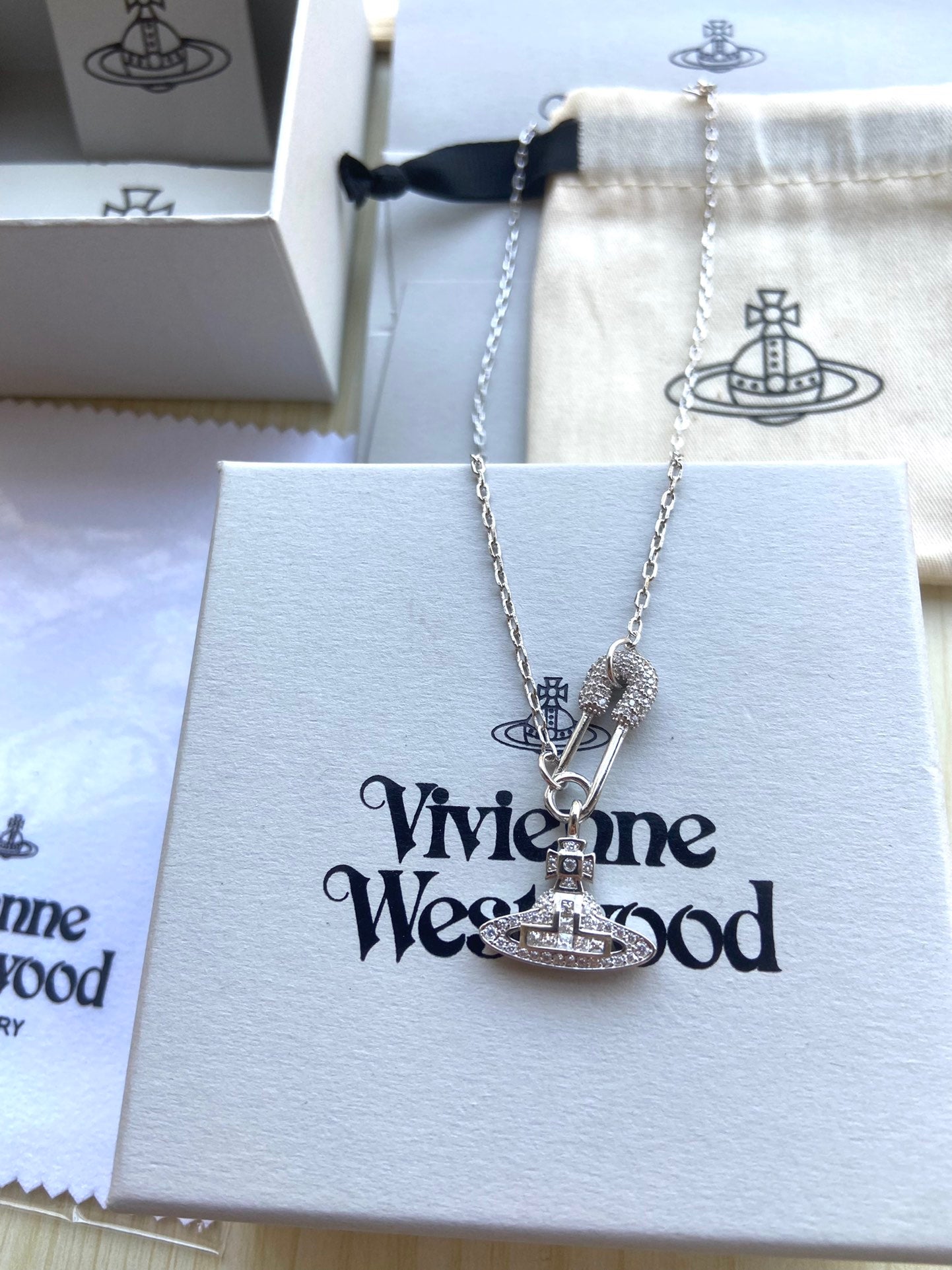 Vivienne Westwood Full-Rhinestone Pin Necklace