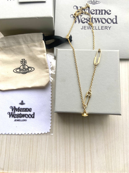 Vivienne Westwood Minimalist Safety Pin Clavicle Chain
