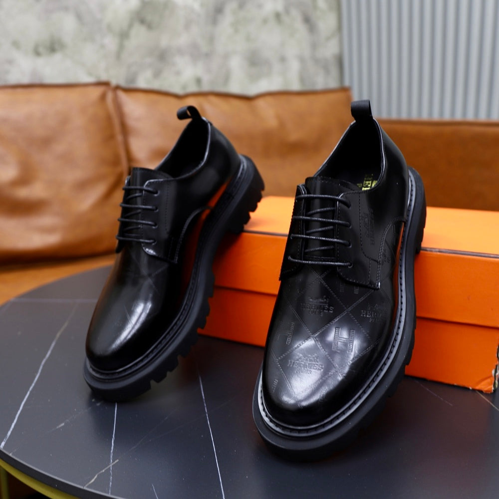 Hermès Men's Dress Shoes - Style 425843