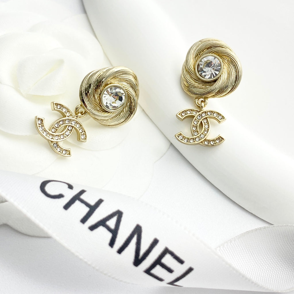 CHANEL Crystal Double-C Pendant Necklace