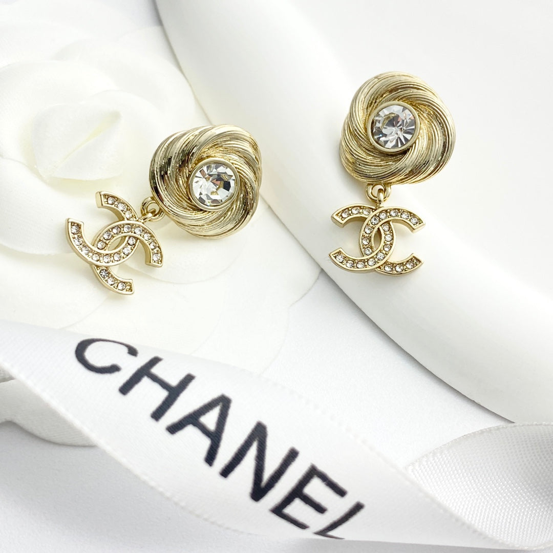CHANEL Crystal Double-C Pendant Necklace