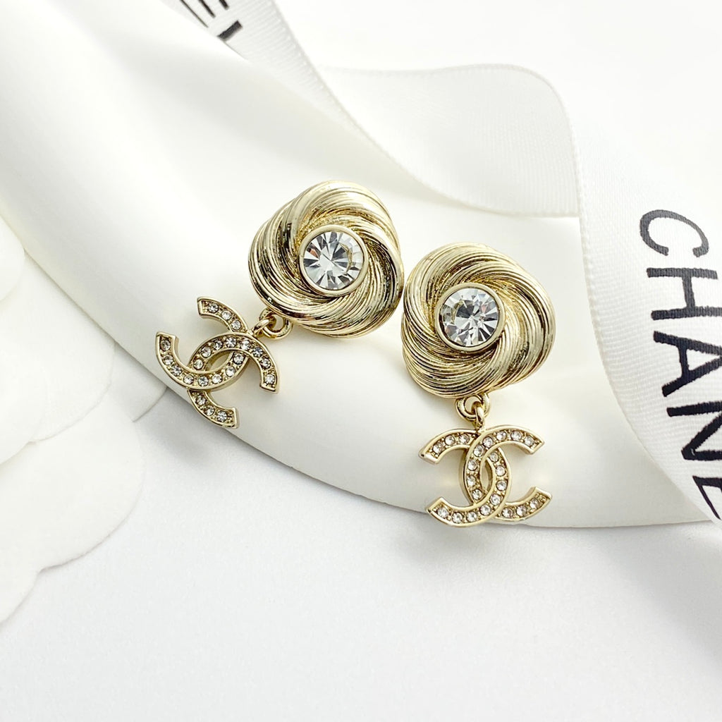 CHANEL Crystal Double-C Pendant Necklace