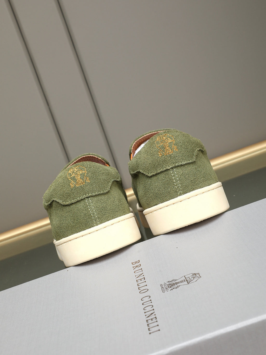 Brunello Cucinelli Men's Sneakers - Style PP200