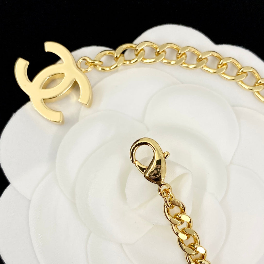 CHANEL Enamel Double-C Vintage Necklace