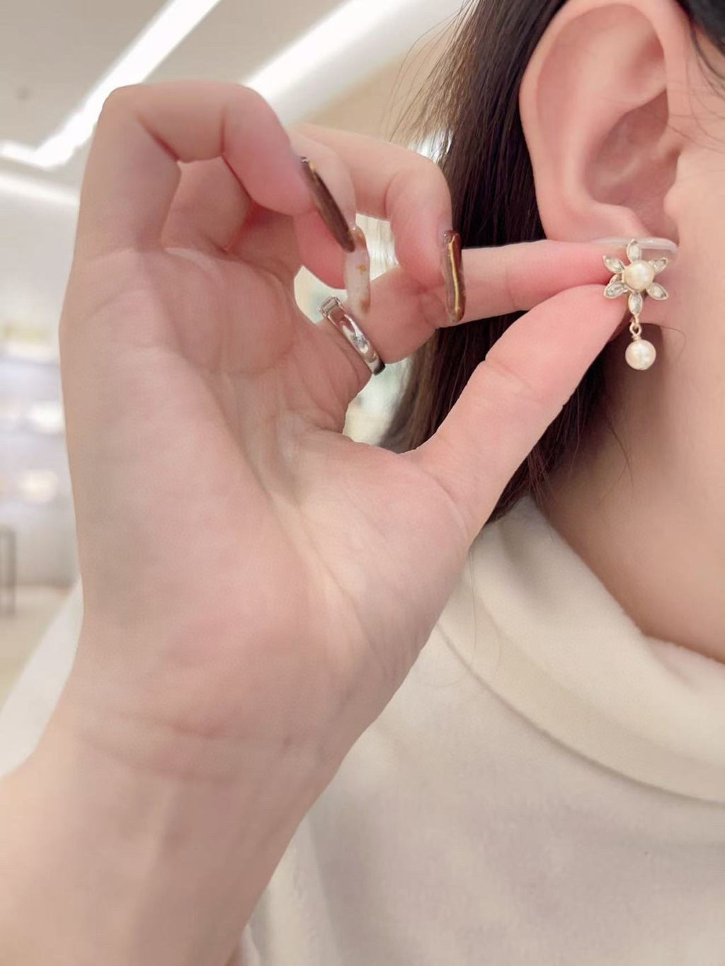 SWAROVSKI Pearl Crystal Vintage Earrings