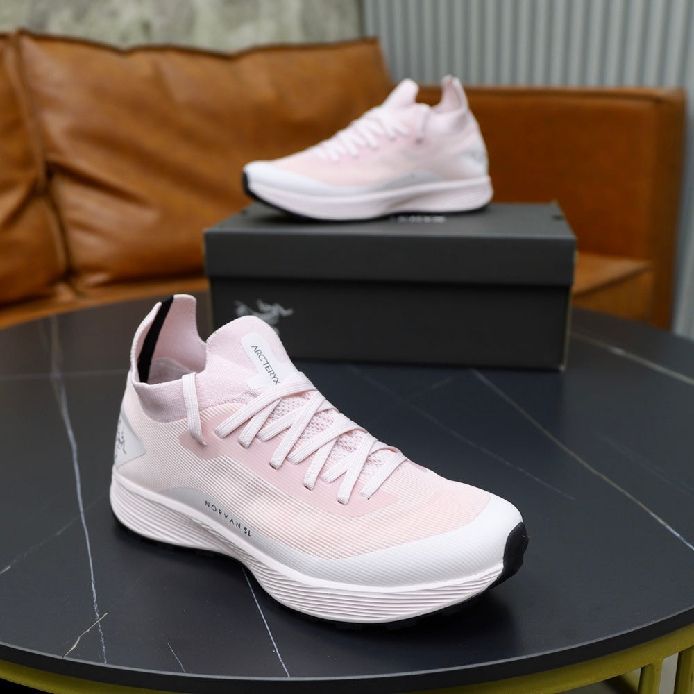 Designer Men's Sneakers - Style 426217