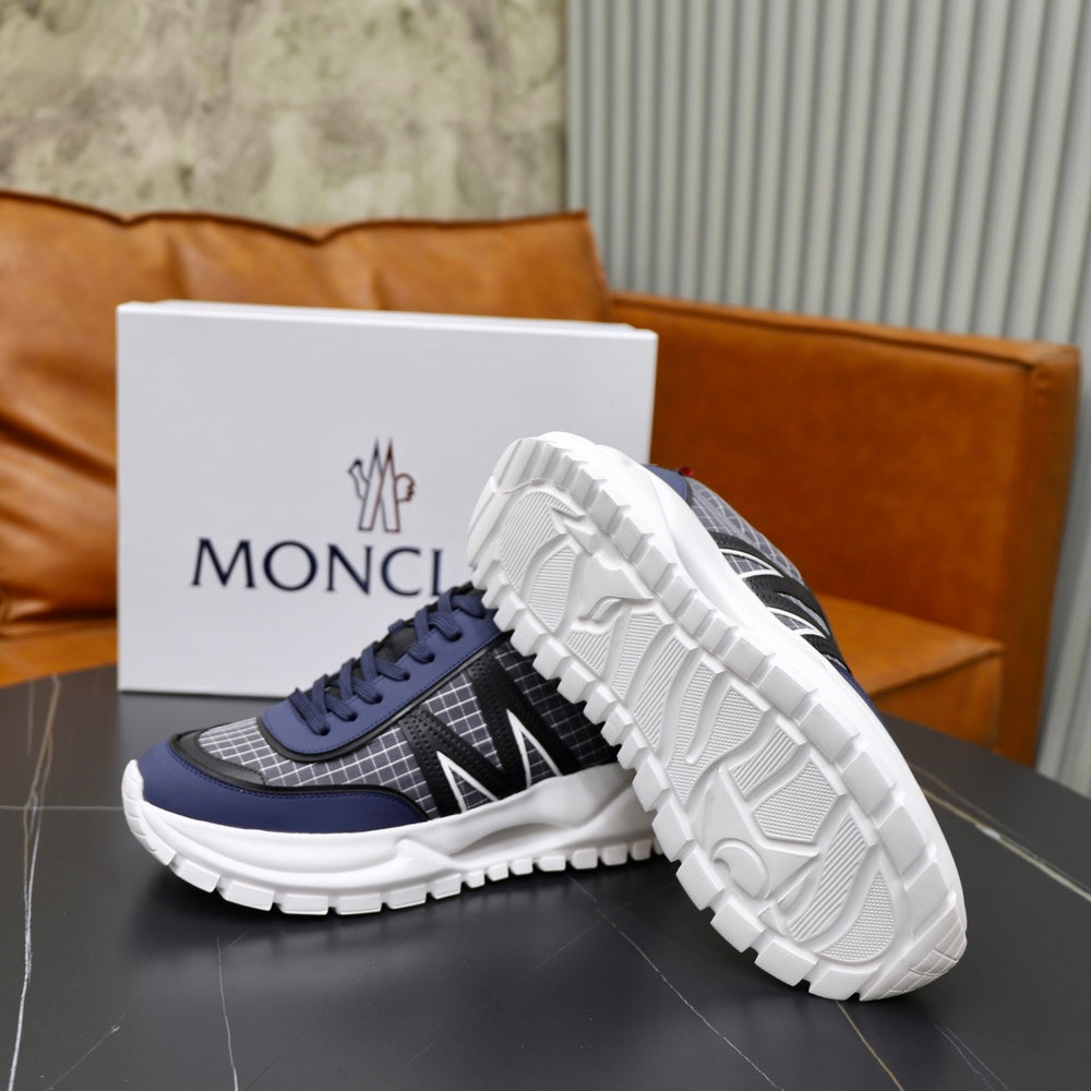 Moncler Men's Shoes - Style 429043