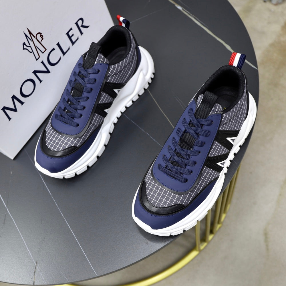 Moncler Men's Shoes - Style 429043