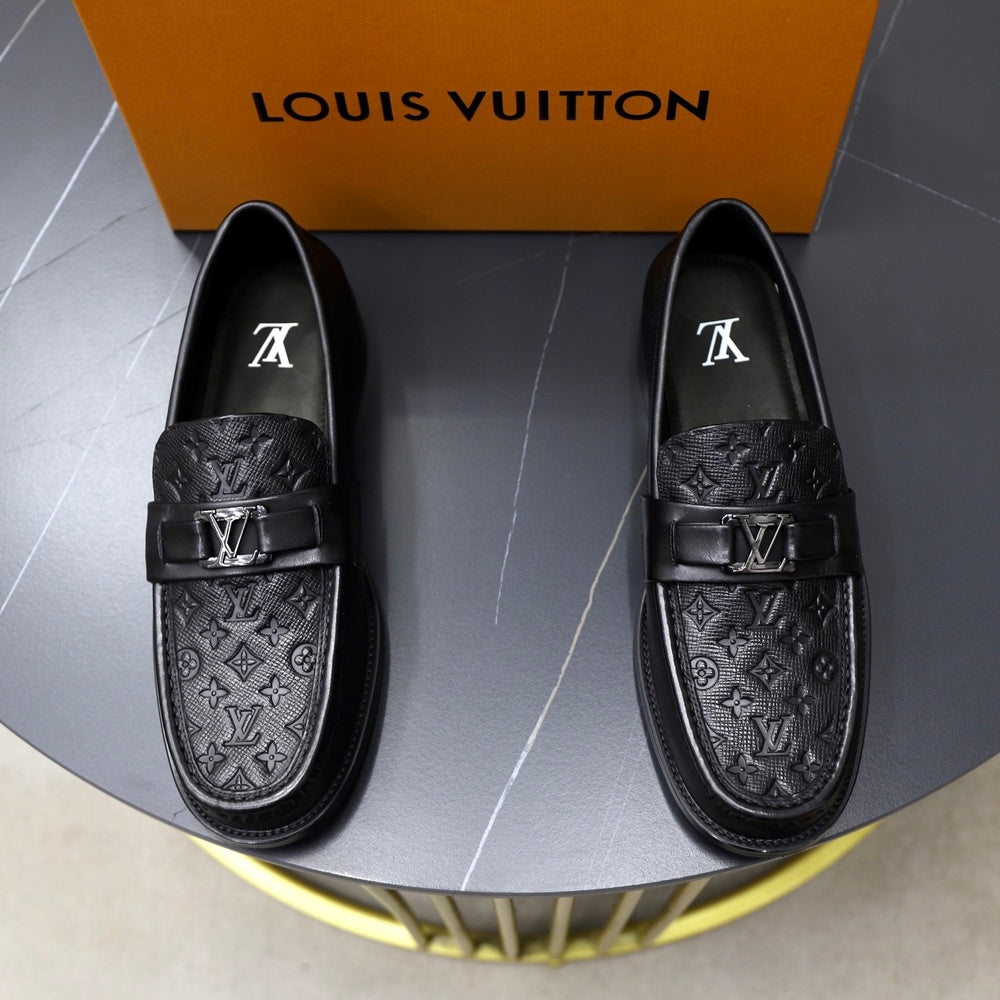 Louis Vuitton Men's Loafers - Style 429093