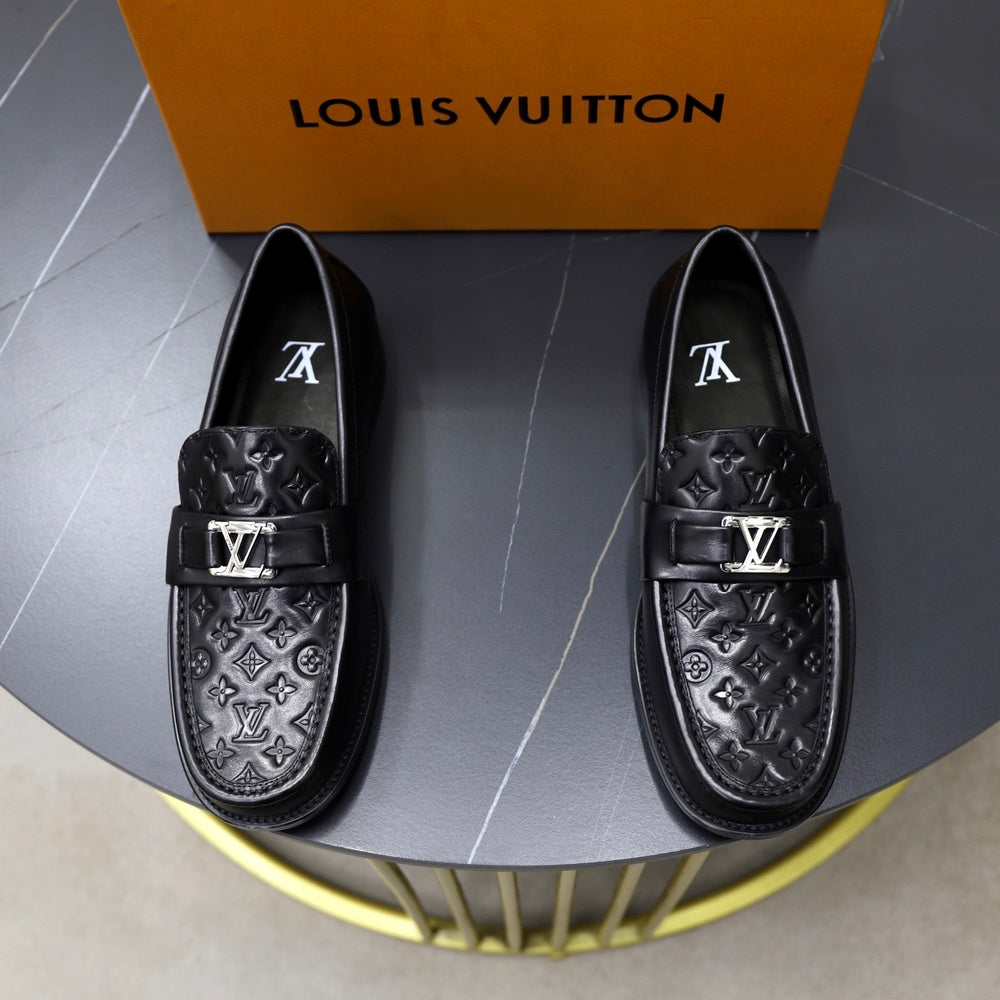Louis Vuitton Men's Loafers - Style 427242